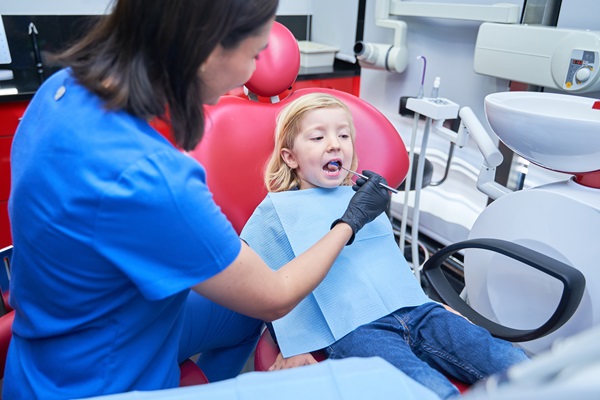 Pediatric Dentist Near Me: What To Expect At The First Visit